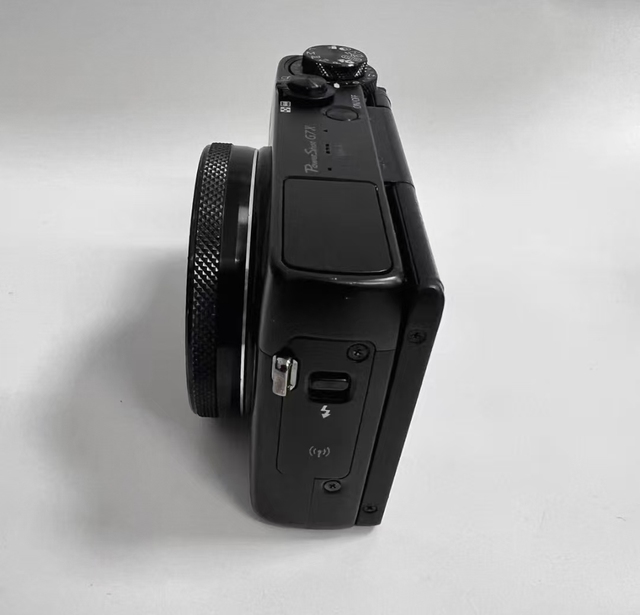 Used Original High Quality PowerShot G7X Black Camera 20MP Small Size Travel Camera G7X Mark I 24-100 mm F1.8-2.8 Zoom Lens