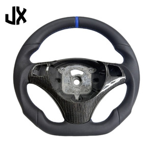 Volante de cuero de carbono personalizado para <span class=keywords><strong>BMW</strong></span> Serie 3 Serie 2 X3 E39 E60 M5 E61 E81 E82 E83 E87 E89 E90 E91 E92 E93 E70 E71 Coche - Product Image 3