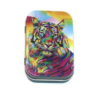 Vente en gros <span class=keywords><strong>Étui</strong></span> <span class=keywords><strong>à</strong></span> cigarettes en étain en acier de luxe Boîte carrée portable avec logo <span class=keywords><strong>personnalisé</strong></span> pour 20 pièces de stockage de cigarettes en métal - Product Image 4