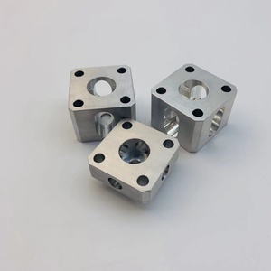 Prototypage Rapide Usinage CNC 4 Axes en Métal pour Pièces de Suppresseur en Aluminium – Le Moins Cher Zk-4 Rose pour Ordinateur - Product Image 5