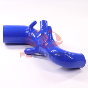 TUYAU DE REFROIDISSEMENT D'ENTRÉE D'ADMISSION TURBO EN SILICONE EN CAOUTCHOUC POUR <span class=keywords><strong>AUDI</strong></span> S3 A3 TT LEON CUPRA R BAM <span class=keywords><strong>AMK</strong></span> 225 1.8T - Product Image 1