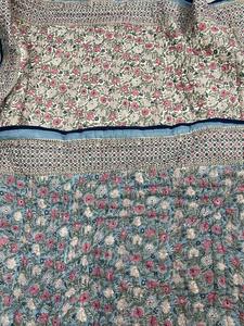 Colcha de Algodón Indio Hecha a Mano con Estampado Floral, Cubrecama Jaipuri Razai, Edredón Ecológico, Cobija Cálida para Invierno - Product Image 3