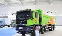 Camion benne chinois Shacman X5000 8x4 500HP pour le transport d'engins de chantier