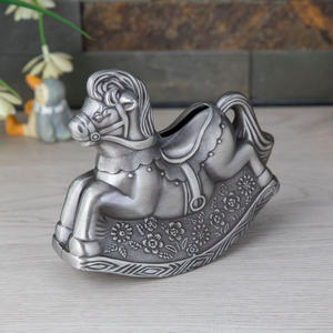 Cadeau pour enfants Creative Horse Piggy Bank Caisse d'épargne en alliage de zinc - Product Image 3
