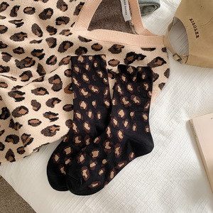 <span class=keywords><strong>Calze</strong></span> Invernali da Donna Stile Instagram, Trendy, con Stampa Leopardata e Pois, a Metà Polpaccio, Spesse, Senza Cuciture, in Cotone - Product Image 5