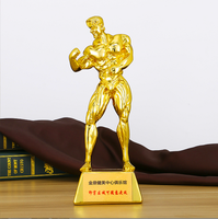 Nouvellement conçu résine plaqué or fitness musculation compétition trophée figure mâle muscle homme sculpture ornements souvenir