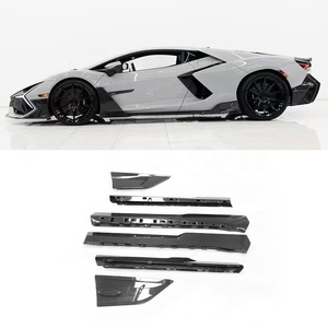 Jupes latérales pour Lamborghini Revuelto style MSY en fibre de carbone sèche, accessoires automobiles - Product Image 1
