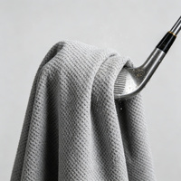 Serviette de golf magnétique carrée en microfibre gaufrée avec logo personnalisé, séchage rapide, douce, écologique, avec crochet magnétique pour usage sportif