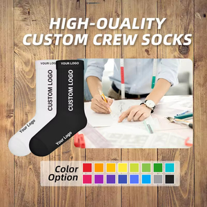 Chaussettes de sport personnalisées de qualité supérieure avec lettres blanches – Chaussettes mi-mollet personnalisées pour hommes en coton brodé pour la gym et le skateboard - Product Image 5
