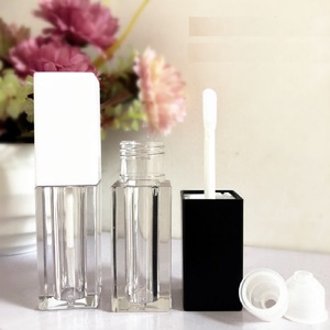 En gros Vide 5 ML Carrés Cosmétiques Brillant À Lèvres Tube Conteneur avec Applicateur - Product Image 1