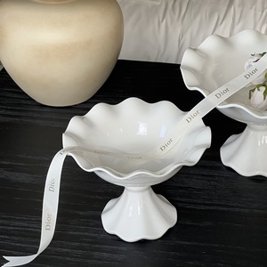 Wholesale New French Wave Skirt High Foot Bowl High-Appearance Level Ceramic Candy Tray Artistic Living Room <b>Dinnerware</b> <b>Sets</b> - Product Image 6