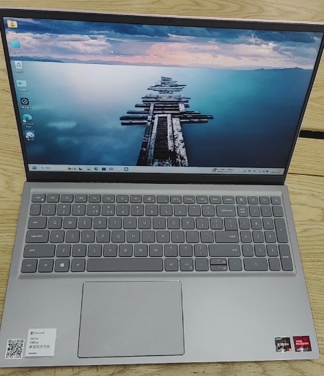 DaLL Inspiron 5515 Laptop, with AMD Core R5-5500U, 8GB RAM and 256GB Storage,Second-hand Laptop