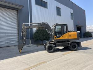 Escavatore per ruote da 7.5Ton 0.3m ³ con motore da 48kw ideale per molteplici applicazioni di scavo e costruzione - Product Image 3