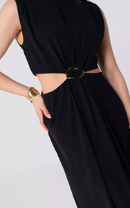<span class=keywords><strong>Robe</strong></span> midi noire découpée sur mesure pour femme 2026 avec boucle dorée à la taille et fente latérale, robes décontractées vintage pour le bureau, fabrication OEM/ODM - Product Image 6