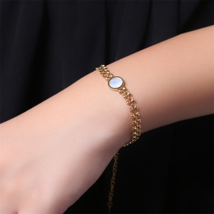 Wholesale Round Charm <b>Shell</b> 18k Gold Plated Stainless Steel Hearts <b>Bracelet</b> for Women - Product Image 4