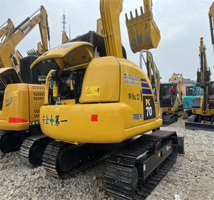 Excavatrice sur chenilles Komatsu PC70-8 d'occasion hautement performante à prix avantageux avec une réduction exceptionnelle - Product Image 4