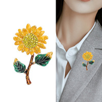 Bros perhiasan mode wanita bros bunga matahari Enamel desain kreatif bros berlian imitasi bunga tanaman harga grosir Pin kerah