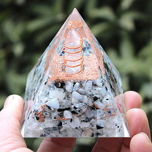 Crystal Pyramid Resin <b>Ornament</b> With Quartz And Copper Wire Home Decor Gift For Couples Friends Family - Product Image 2