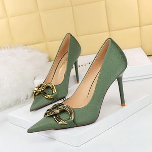 2025 di alta qualità Designer pelle Multi colore <span class=keywords><strong>oro</strong></span> sandali <span class=keywords><strong>tacchi</strong></span> da donna pump scarpe eleganti da donna <span class=keywords><strong>tacchi</strong></span> di lusso da donna - Product Image 4