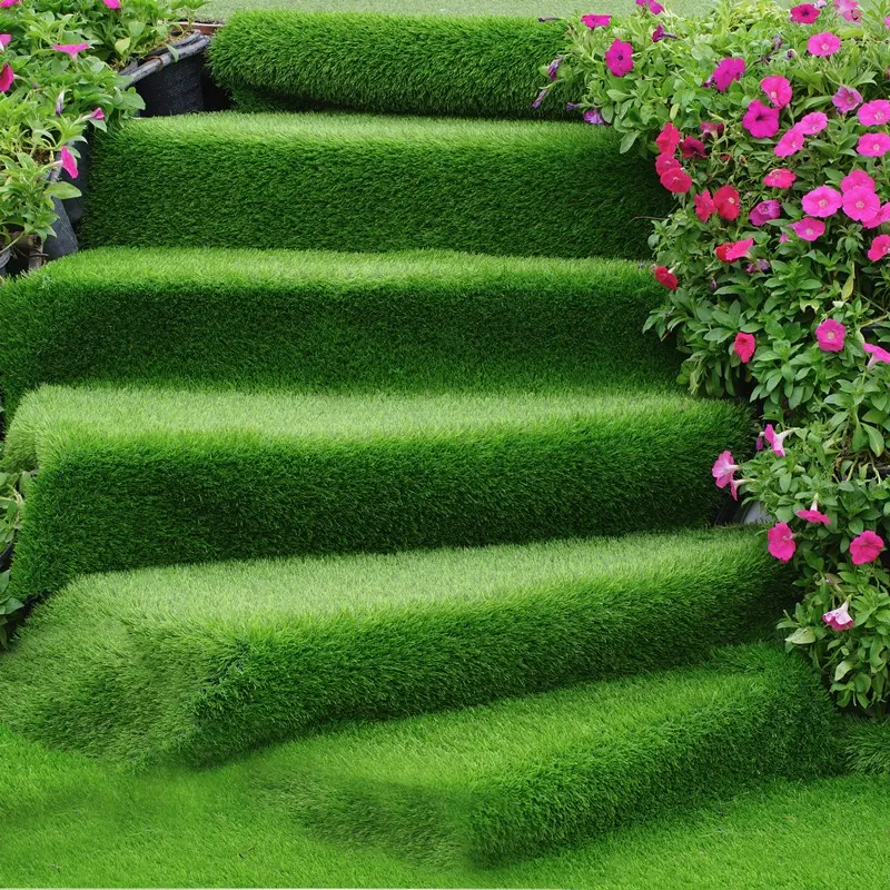 Jiangsu usine vente directe herbe décorative en plastique herbe paysage herbe pour jardin