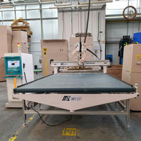 Machine de nesting CNC 1325 multifonctionnelle pour meubles en panneaux de bois et armoires de cuisine, avec chargement et déchargement automatiques, routeur CNC
