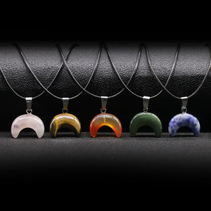 De alta calidad de <span class=keywords><strong>la</strong></span> venta al por mayor animales lindo pequeño encanto de Luna Colgante de Piedra COLLAR COLGANTE - Product Image 3