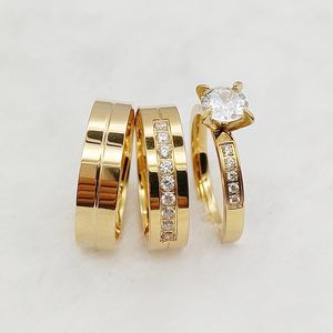 Ensemble de bagues de fiançailles en acier inoxydable plaqué or 18 carats avec zircon cubique, <span class=keywords><strong>alliance</strong></span> pour couples, 3 pièces - Product Image 2