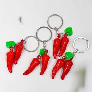 Dos chiles por un dólar, accesorios de llavero con forma de chile, artículos de vendedor callejero a un dólar cada uno. - Product Image 3