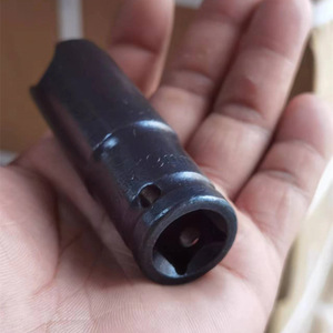 Scie à chaîne électrique 52-en-1 avec joint d'embrayage à quatre voies pour démontage et montage, compatible avec les clés à douille pour l'entretien des scies à chaîne - Product Image 5
