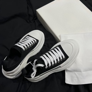 Baskets plateforme de luxe en toile pour couple, color block noir et blanc, style décontracté - Product Image 2