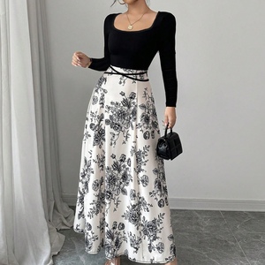 Abiti da Donna con Blocchi di Colore Bianco e <span class=keywords><strong>Nero</strong></span>, <span class=keywords><strong>Maniche</strong></span> <span class=keywords><strong>Lunghe</strong></span>, Scollo Quadrato e Gonna Ampia, Moda - Product Image 3