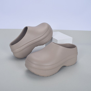 Zuecos de Chef para Hombre, Suela Gruesa, Punta Cerrada, Negros, Impermeables, Antideslizantes, Zapatos Casuales, Altura del Tacón 2-3cm, Estilo Simple para Parejas - Product Image 4