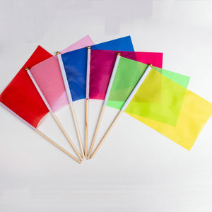 Banderín triangular de escuadrón portátil para partido deportivo personalizado, banderín de plástico de madera con tira de Color arcoíris nacional, banderas ondeantes a mano impresas - Product Image 4