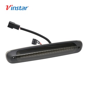 Silverado <span class=keywords><strong>1500</strong></span> 용 Vinstar 2500 3500 2007-2014 시에라 <span class=keywords><strong>1500</strong></span> 2500 3500 2007-2014 스트로브 기능 LED 3rd 브레이크 라이트