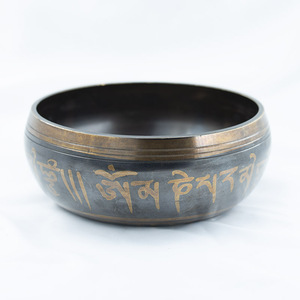 Ciotola di rame tibetana fatta a mano dell'himalaya di nuovo arrivo ciotola di canto tibetana di alta qualità e martellata per la meditazione di Yoga calmante - Product Image 1