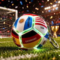 Porte-clés LED lumineux en plastique, motif football, fournisseur de la province du Zhejiang, pour événements, à partir de 14 ans, drapeau national personnalisé