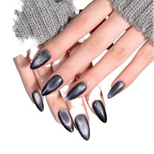 Vente en gros de faux ongles en amande personnalisés avec étiquette privée, designs variés, marbrés floraux, dorés brillants - Product Image 1