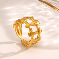 Cincin Geometris Stainless Steel Trendi Gaya Eropa dan Amerika untuk Wanita, Cincin Titanium Steel Berlapis Emas 18K Gaya Hip-hop Niche
