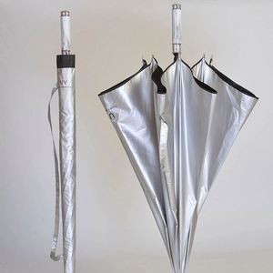 Parapluie droit promotionnel de golf semi-automatique personnalisé, résistant au vent, avec revêtement argenté et logo au design attrayant - Product Image 1