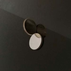 Reflector de espejo Espejo reflector de vidrio de sílice fundido plano redondo para láser - Product Image 1