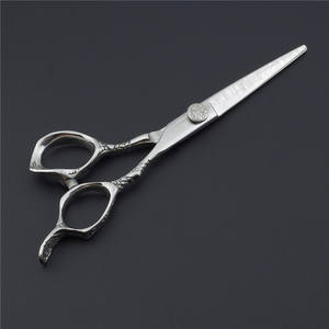 กรรไกรตัดผมมืออาชีพ 7 นิ้ว กรรไกรซอยผม สแตนเลส หัวตรง สำหรับใช้ในร้านเสริมสวย - Product Image 3