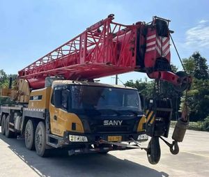 Grúa usada de China con un precio más barato de 50 toneladas con buenas condiciones Grúa móvil usada de camión Sany STC50 toneladas a la venta - Product Image 5