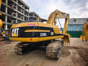 รถขุดไฮดรอลิกมือสองผลิตในญี่ปุ่นรุ่น Cat 320GC 320D 320D2 320BL 320C 320CL เครื่องจักรตีนตะขาบไฮดรอลิกประสิทธิภาพดี - Product Image 4