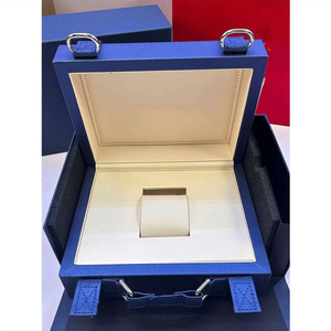 Boîte de rangement pour montre carrée de luxe avec doublure en cuir PU, résistante aux chocs, emballage cadeau haut de gamme fait main pour une utilisation en extérieur - Product Image 1