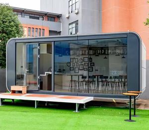 Capsula Spaziale Modulare Rettangolare Apple Cabin con Balcone, Soluzione Completamente Arredata per Resort, Affitto Vacanze e Glamping - Product Image 6