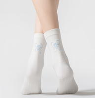 Nouvelles chaussettes de yoga, pilates et ballet en coton brodé avec nœud, design personnalisé, antidérapantes, collection Printemps-Été 2026