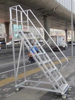 Échelle en aluminium d'extension d'échelle légère pliante chinoise de vente chaude avec des roues