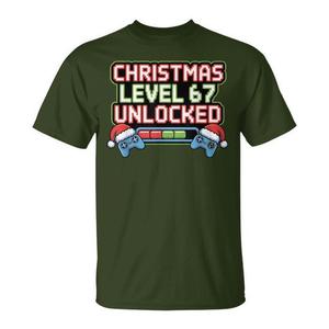 T-shirt de joueur de Noël niveau 67 débloqué, design de jeu vidéo pour les fêtes - Product Image 1