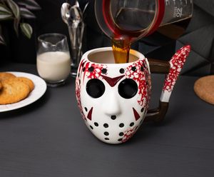 Warner Bros Viernes 13 Jason Máscara con Cuchillo Cerámica Café Taza Esculpida 3D Multicolor 20 Onza Fluida. - Product Image 6