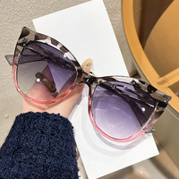 Lunettes de soleil œil-de-chat dégradées, protection UV400, effet amincissant, monture large rétro pour femmes